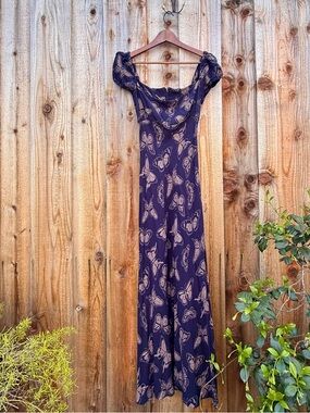 Vintage Navy and Lavender Butterfly Capsleeve Maxi Dress 🌿